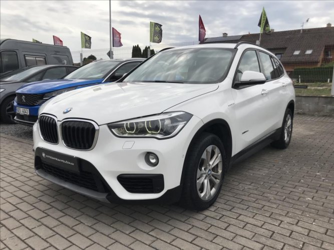 BMW X1 2,0   XDRIVE 4x4
